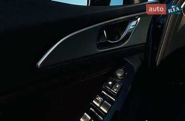 Хэтчбек Mazda 3 2018 в Ровно