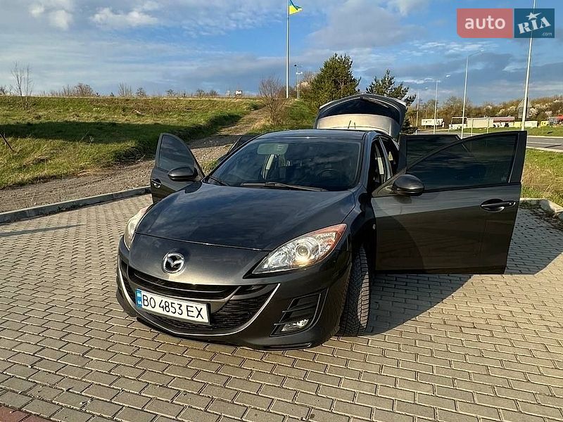 Хэтчбек Mazda 3 2009 в Тернополе