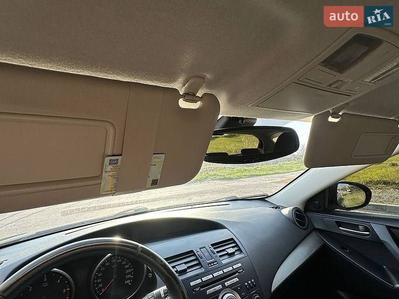 Хэтчбек Mazda 3 2009 в Тернополе