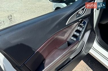 Седан Mazda 3 2016 в Полтаве