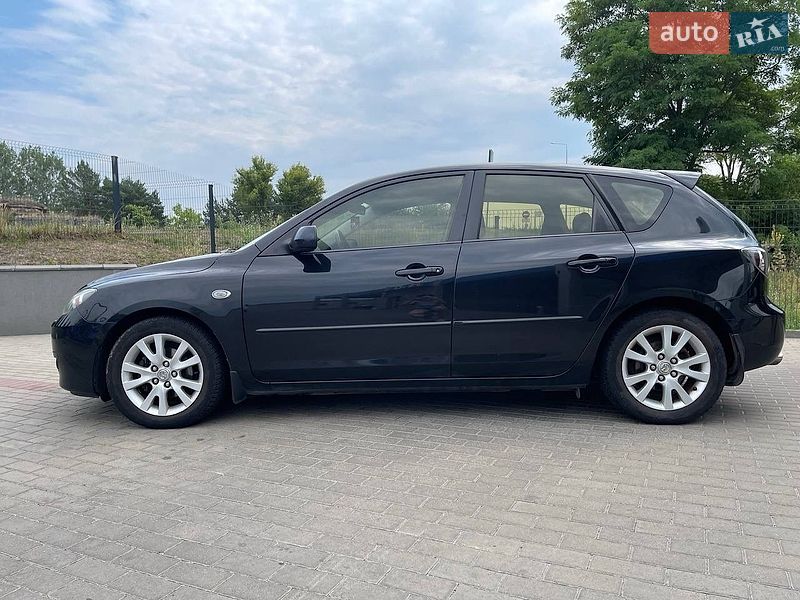 Хэтчбек Mazda 3 2008 в Вараше фото 9 Хэтчбек Mazda 3 2008 в Вараше