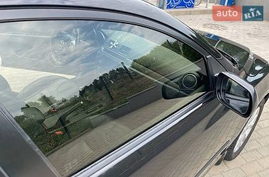 Хэтчбек Mazda 3 2008 в Вараше фото 20 Хэтчбек Mazda 3 2008 в Вараше