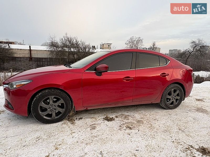 Седан Mazda 3 2018 в Харькове