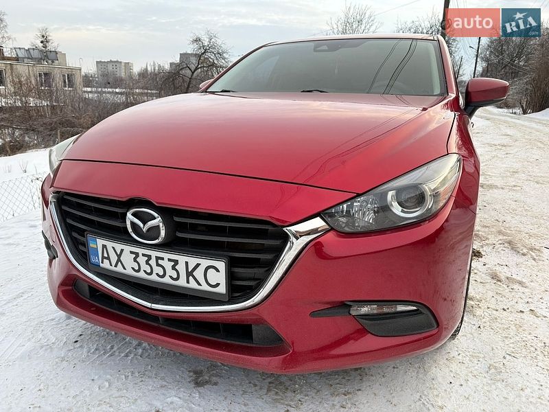 Седан Mazda 3 2018 в Харькове