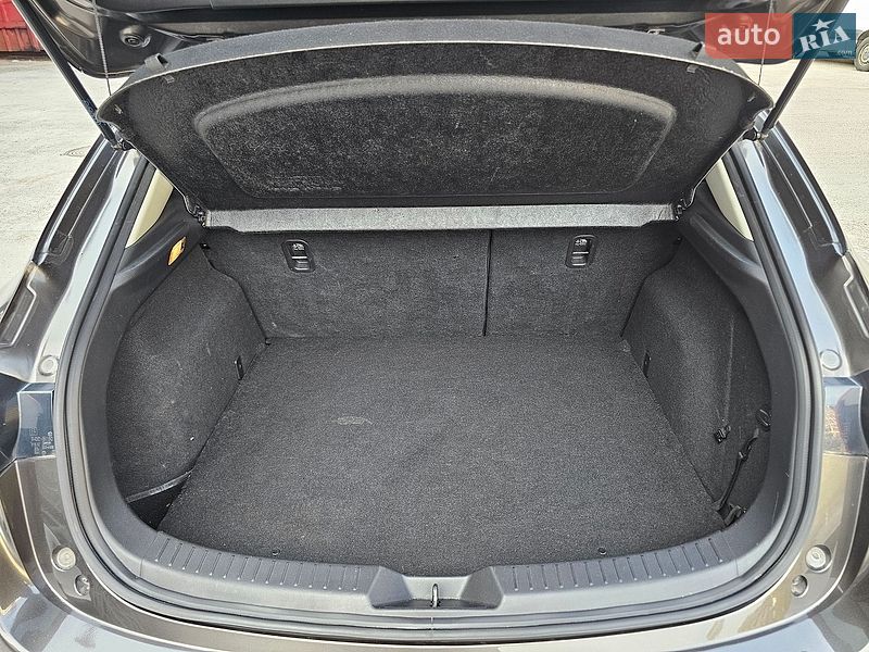 Хетчбек Mazda 3 2013 в Києві фото 16 Хетчбек Mazda 3 2013 в Києві