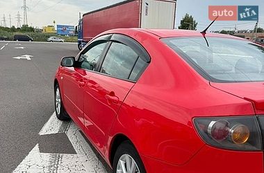 Седан Mazda 3 2006 в Луцке