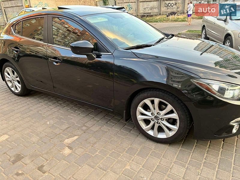 Mazda 3, фото з оголошення