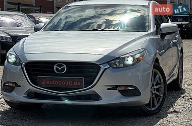 Седан Mazda 3 2018 в Белогородке
