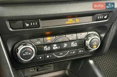 Седан Mazda 3 2017 в Харкові