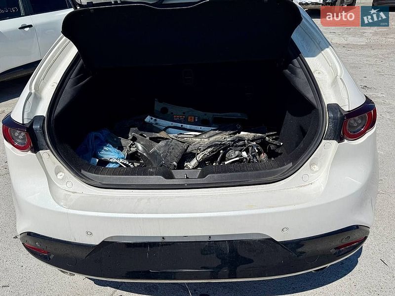 Хетчбек Mazda 3 2020 в Києві