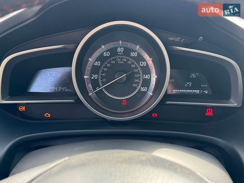Седан Mazda 3 2015 в Кременчуці