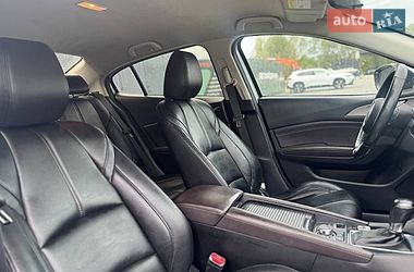 Седан Mazda 3 2018 в Черновцах
