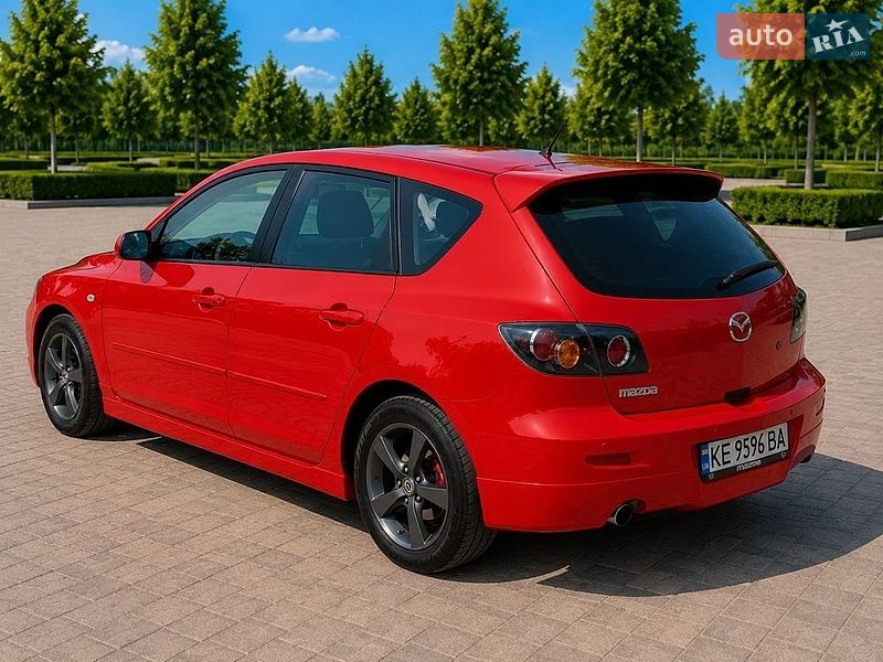 Хетчбек Mazda 3 2004 в Дніпрі