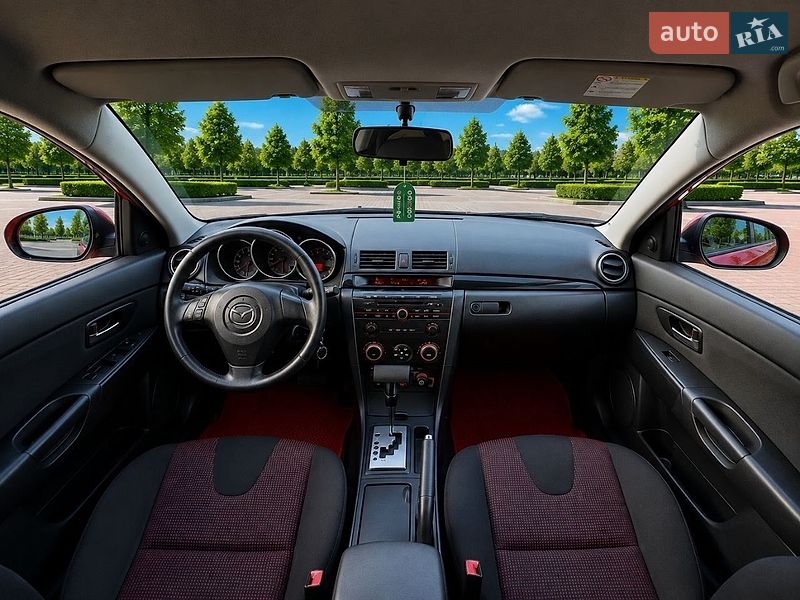 Хетчбек Mazda 3 2004 в Дніпрі
