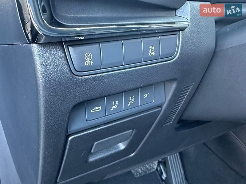 Седан Mazda 3 2021 в Києві