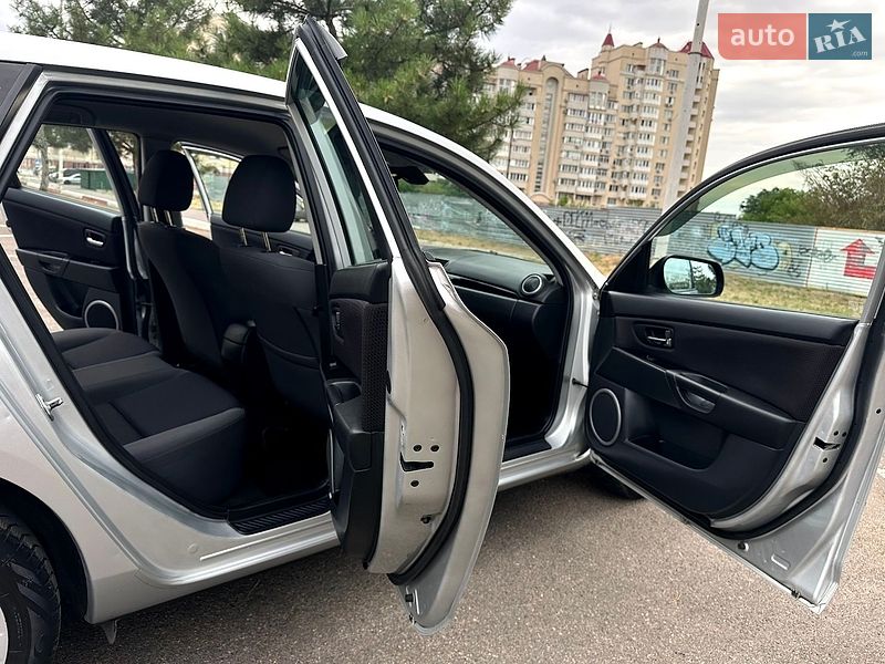 Хетчбек Mazda 3 2008 в Миколаєві фото 29 Хетчбек Mazda 3 2008 в Миколаєві