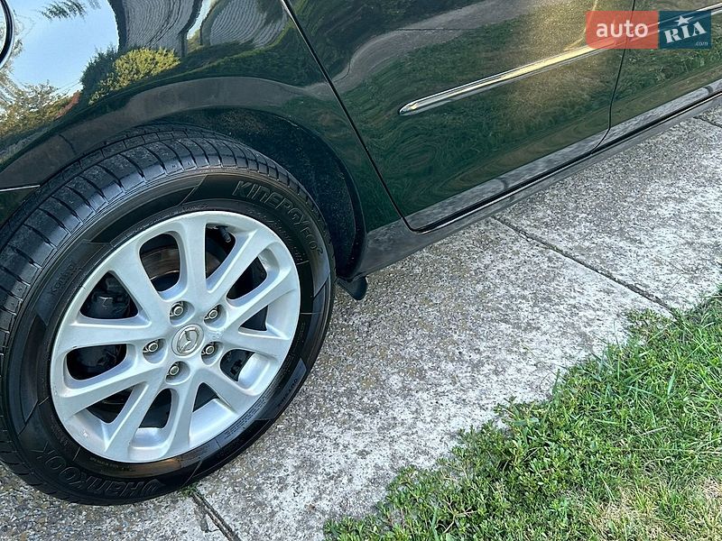 Седан Mazda 3 2008 в Киеве