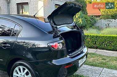 Седан Mazda 3 2008 в Киеве