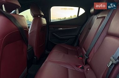 Хетчбек Mazda 3 2024 в Харкові