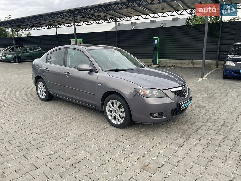 Седан Mazda 3 2007 в Николаеве