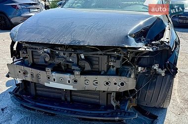 Хэтчбек Mazda 3 2023 в Киеве