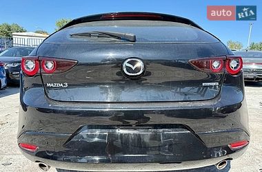 Хэтчбек Mazda 3 2023 в Киеве