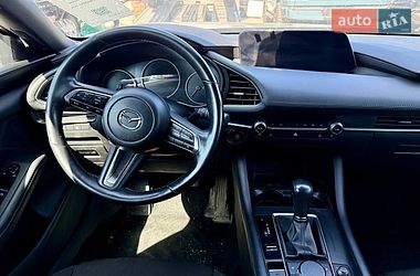 Хэтчбек Mazda 3 2023 в Киеве