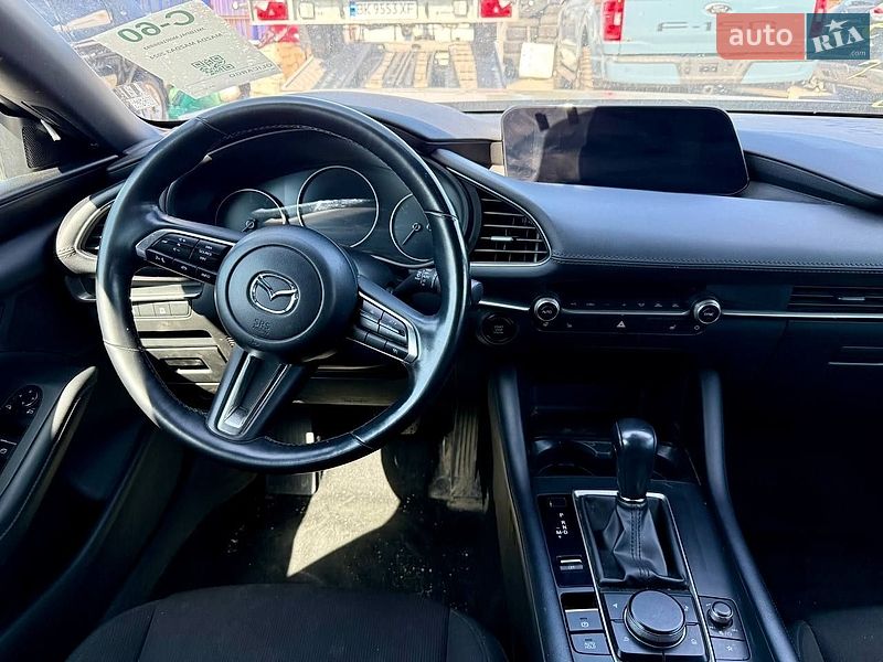 Хэтчбек Mazda 3 2023 в Киеве