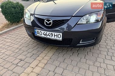 Седан Mazda 3 2007 в Мукачево