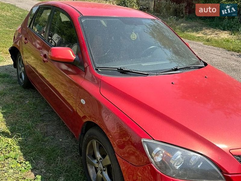 Хэтчбек Mazda 3 2005 в Обухове
