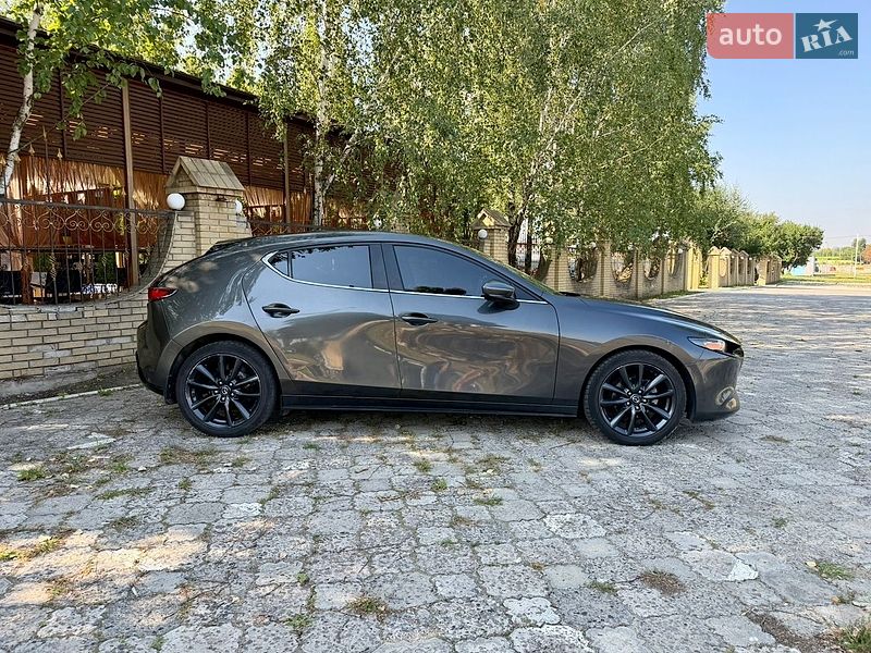 Хэтчбек Mazda 3 2019 в Харькове