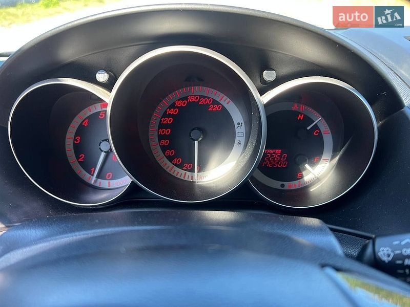 Хэтчбек Mazda 3 2008 в Житомире