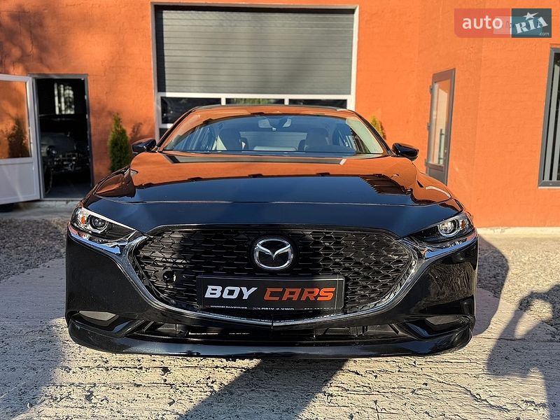 Седан Mazda 3 2020 в Ивано-Франковске