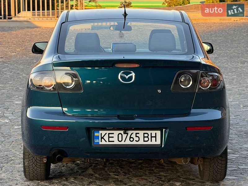 Седан Mazda 3 2007 в Дніпрі