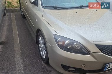 Хэтчбек Mazda 3 2007 в Вышгороде