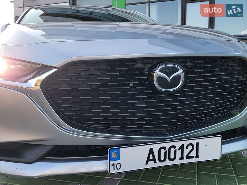 Седан Mazda 3 2020 в Черкасах