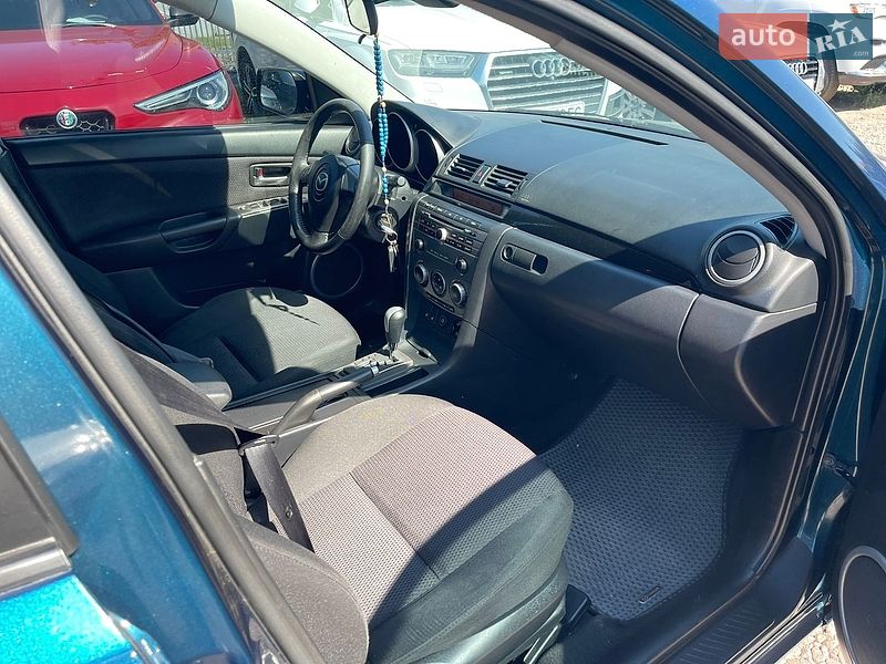 Седан Mazda 3 2007 в Полтаві
