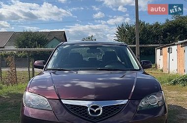 Седан Mazda 3 2007 в Копилах