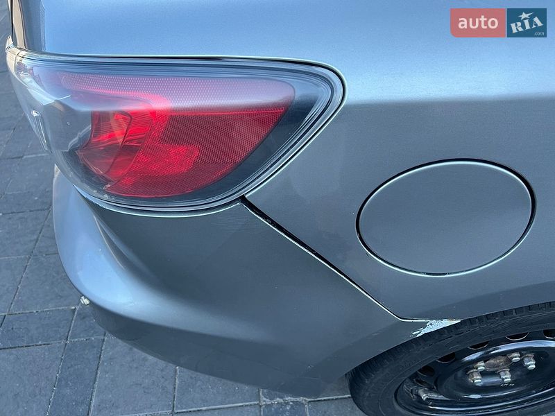 Седан Mazda 3 2011 в Кривом Роге