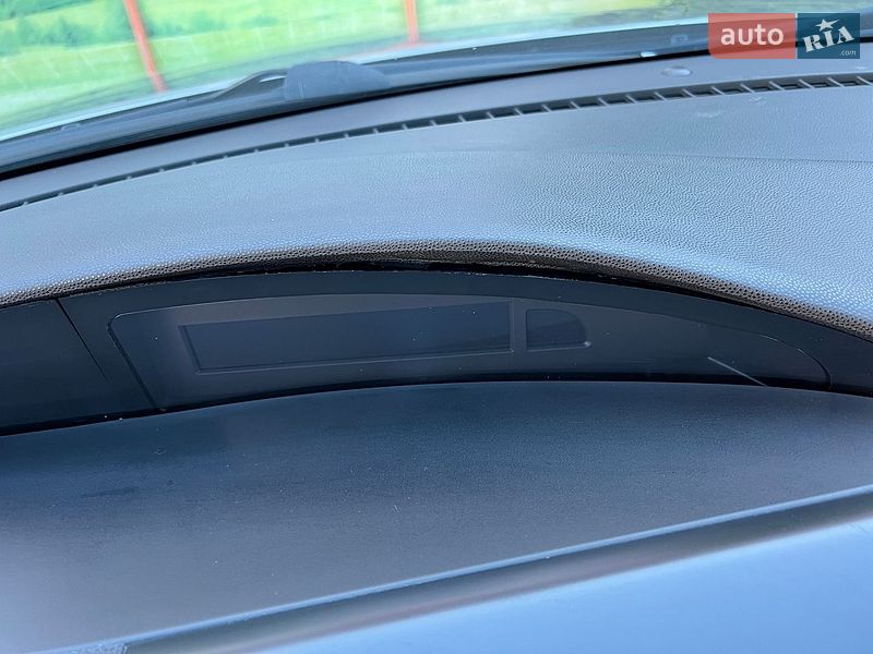 Седан Mazda 3 2011 в Кривом Роге