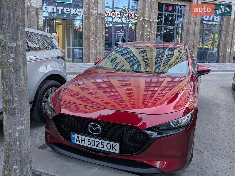 Mazda 3 2019