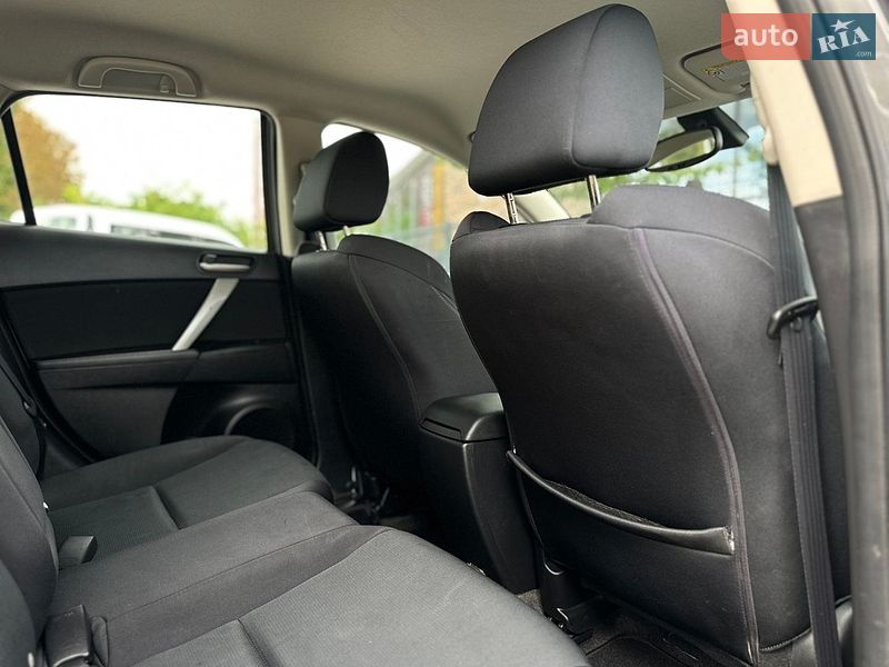 Хэтчбек Mazda 3 2010 в Виннице
