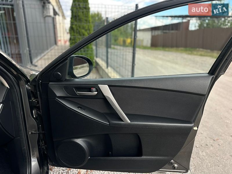 Хэтчбек Mazda 3 2010 в Виннице фото 45 Хэтчбек Mazda 3 2010 в Виннице