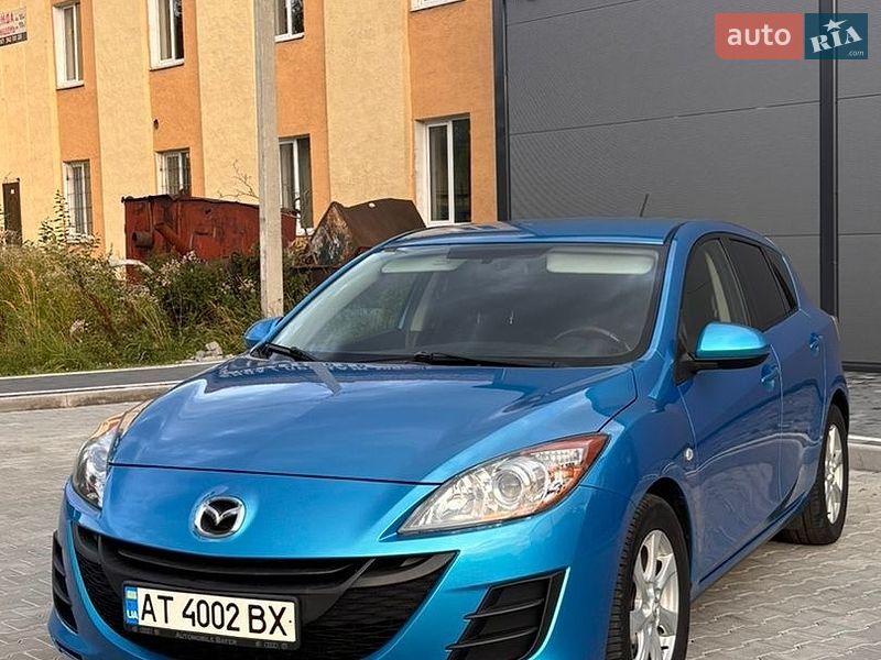 Хэтчбек Mazda 3 2009 в Калуше