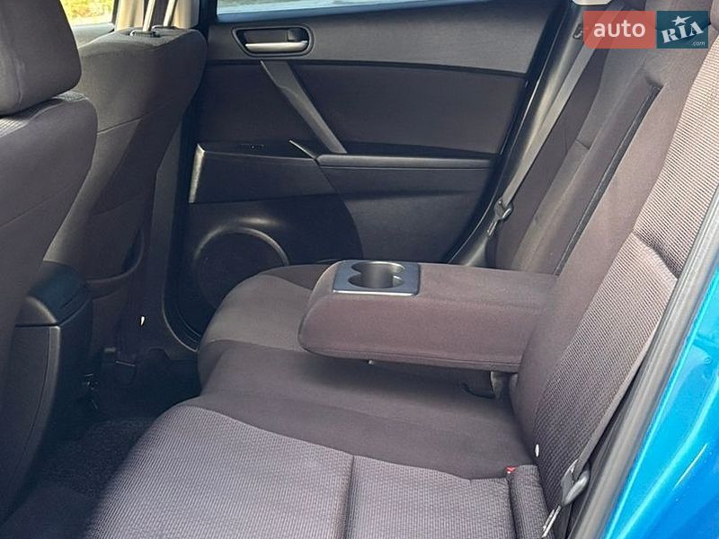 Хэтчбек Mazda 3 2009 в Калуше