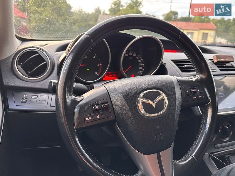 Хэтчбек Mazda 3 2009 в Калуше