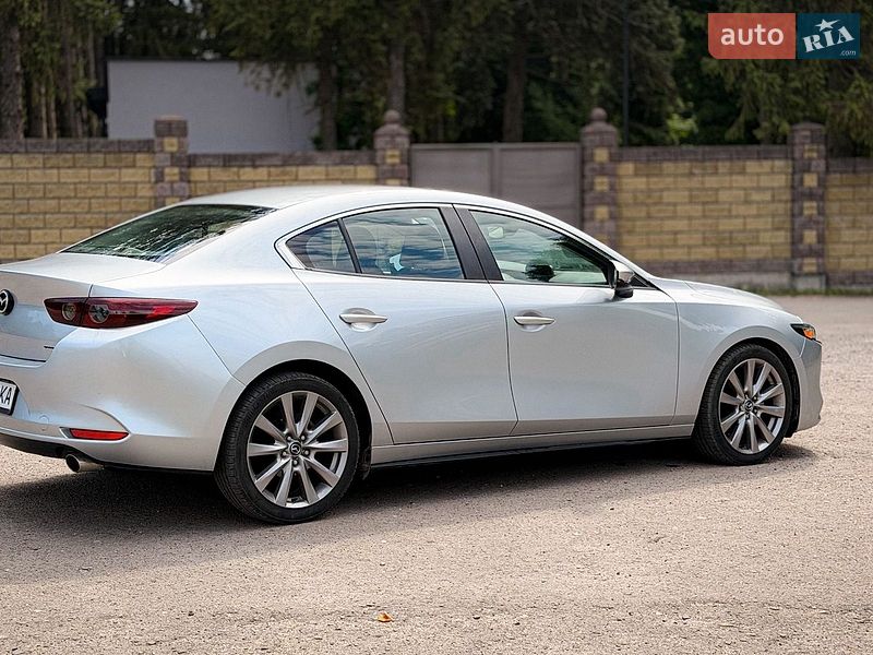Седан Mazda 3 2019 в Рівному
