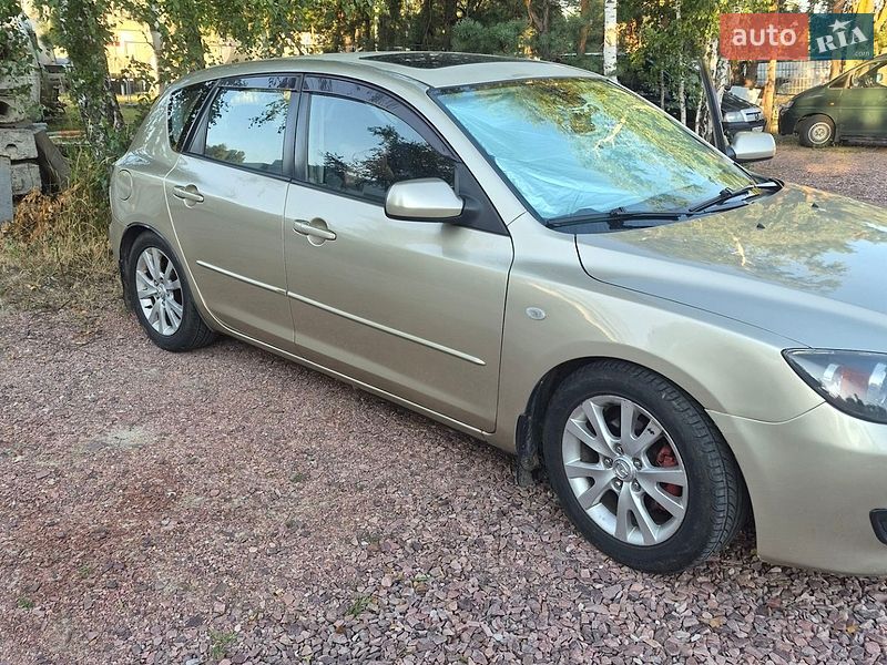 Хэтчбек Mazda 3 2007 в Вышгороде