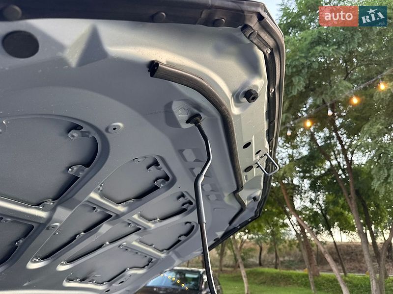 Седан Mazda 3 2018 в Киеве