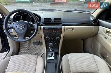 Седан Mazda 3 2006 в Дніпрі